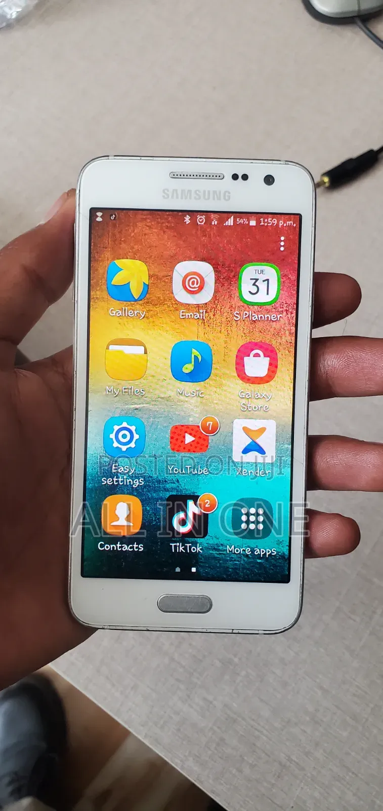 Samsung Galaxy A3 16 GB White
