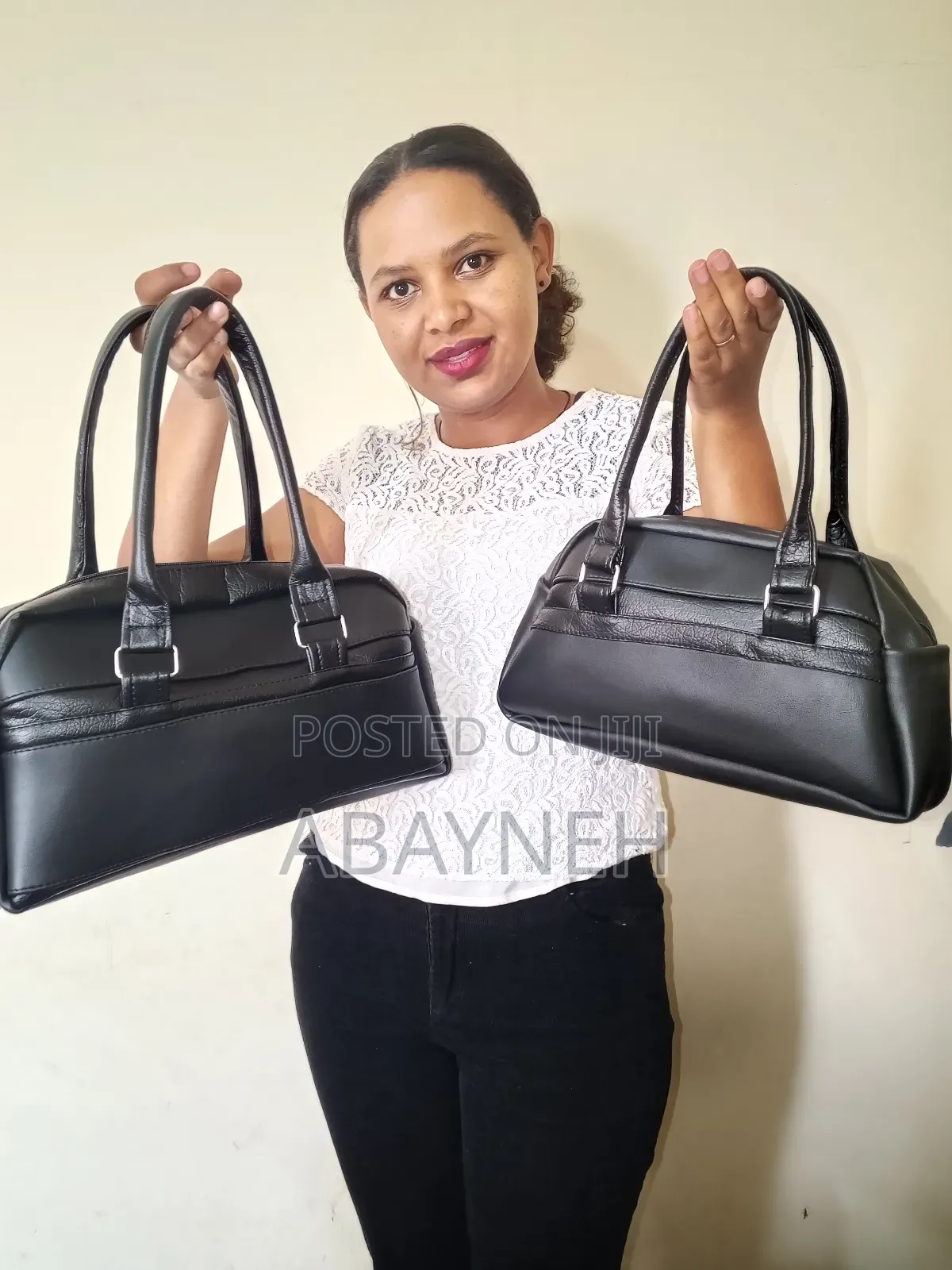 ቅንጡ ቦርሳወች በቅናሽ እንዳያመልጦት