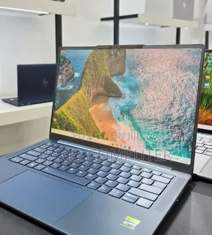 New Laptop Lenovo 32GB AMD Ryzen 7 SSD 512GB