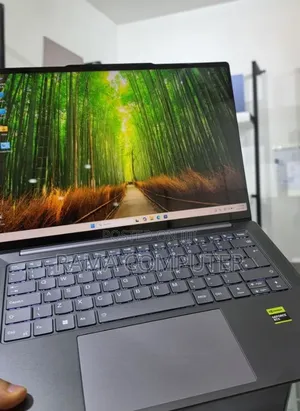 New Laptop Lenovo 32GB AMD Ryzen 7 SSD 512GB