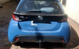 Toyota Yaris 2020 Blue