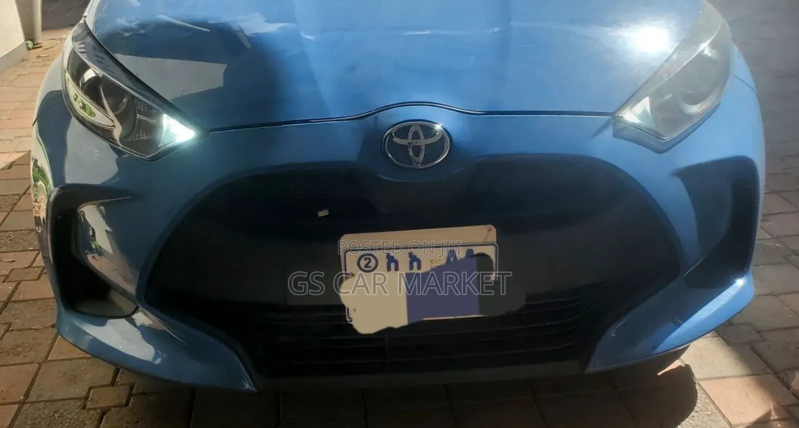 Toyota Yaris 2020 Blue