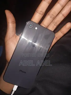 Apple iPhone 8 64 GB Black