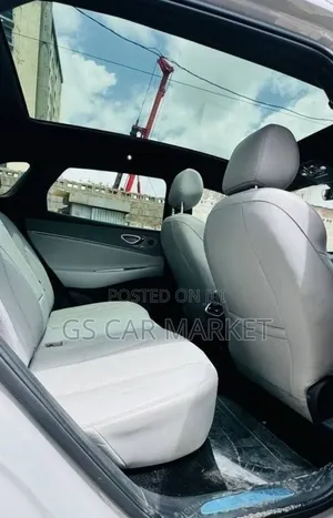 BYD Sealion 06 EV 2025 Beige