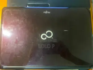 Laptop Fujitsu Lifebook AH530 6GB Intel Core i3 HDD 320GB