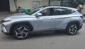 Hyundai Tucson 2022 Silver