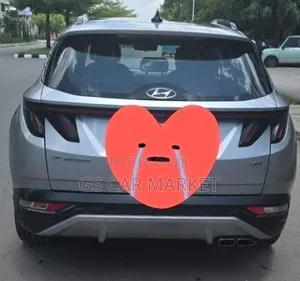 Hyundai Tucson 2022 Silver
