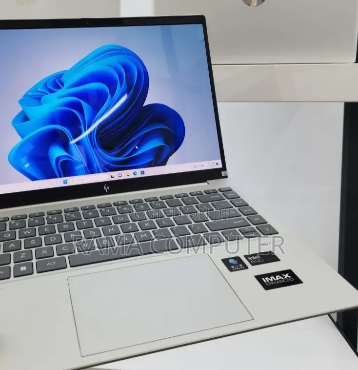 New Laptop HP Pavilion 14 32GB Intel Core Ultra 7 SSD 1T