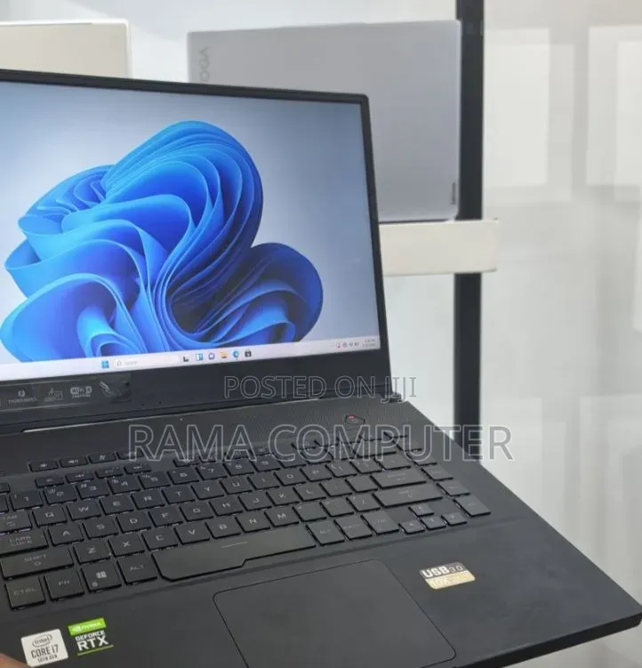 New Laptop 16GB Intel Core i7 SSD 512GB