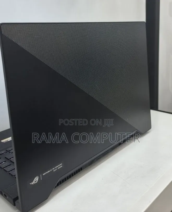 New Laptop 16GB Intel Core i7 SSD 512GB