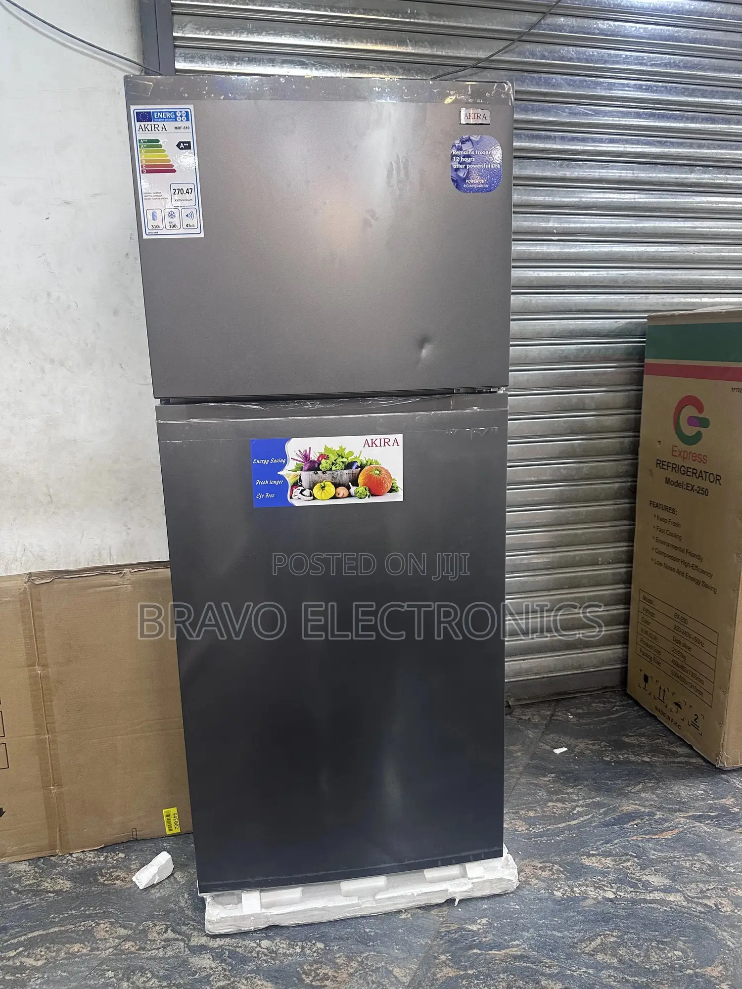 Akira 510 Refrigerator