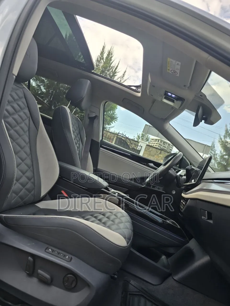 Volkswagen ID.6 2024 White