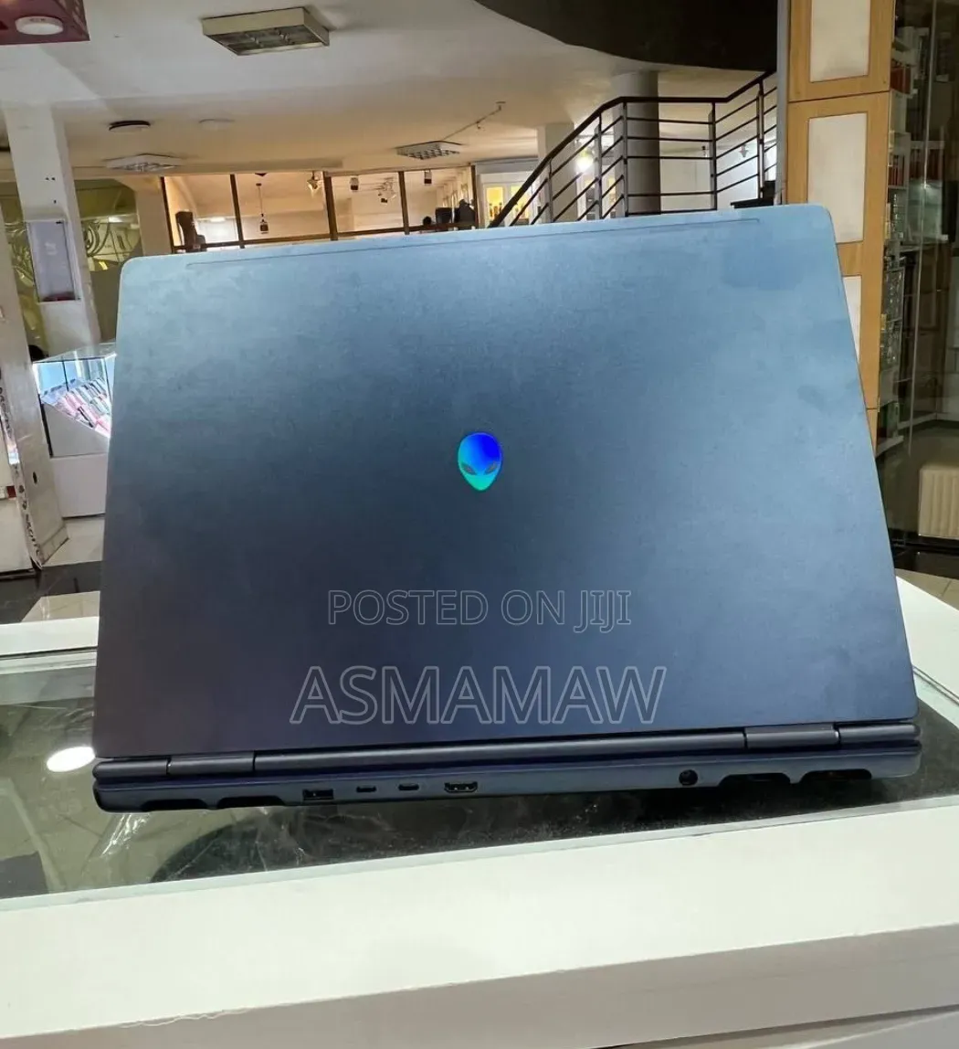 New Laptop Alienware 16x Aurora 32GB Intel Core Ultra 9 SSD 1T