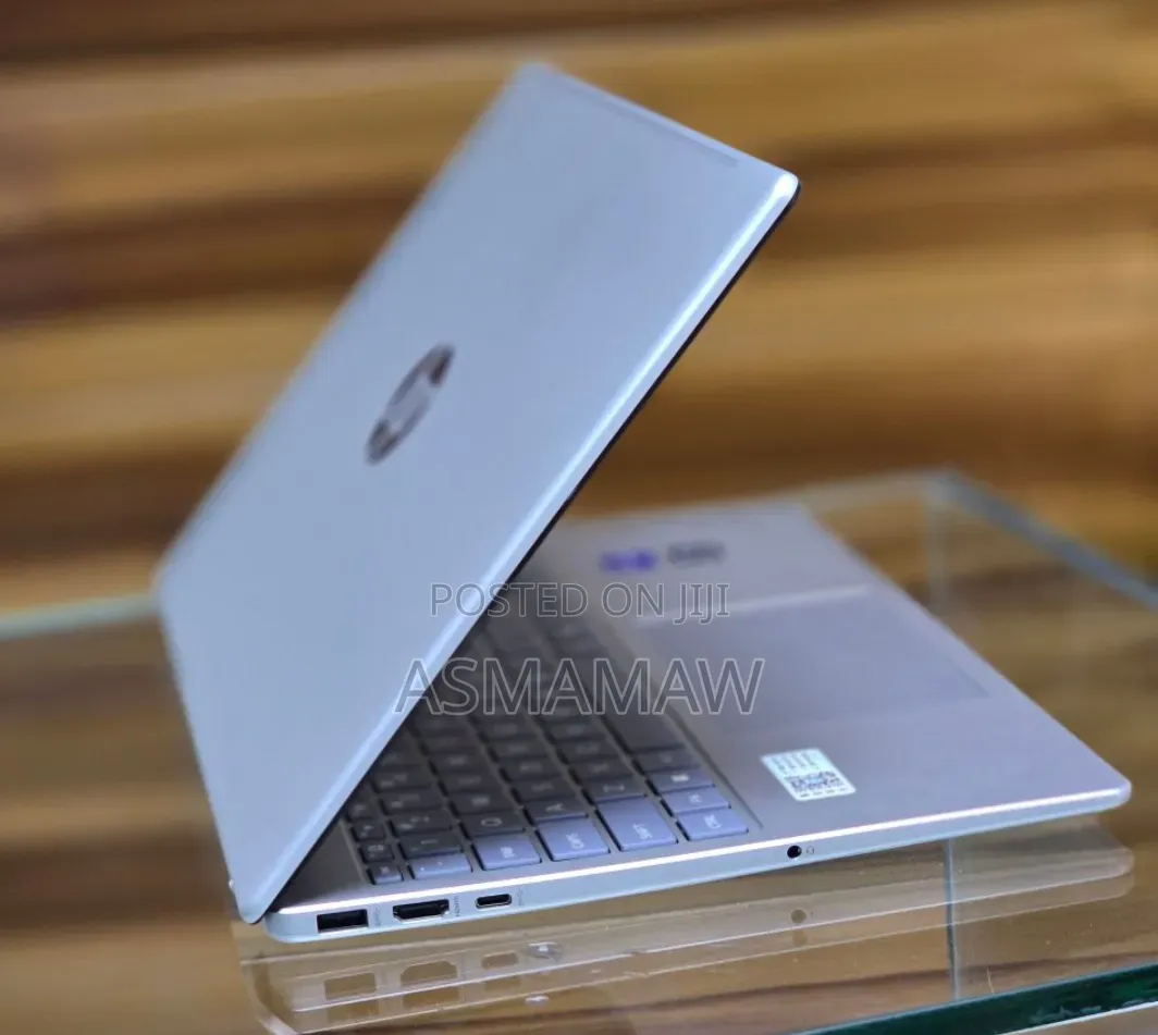 New Laptop HP Stream Notebook 16GB Intel Core i7 SSD 1T
