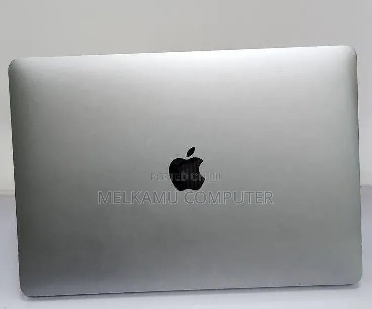 New Laptop Apple MacBook Air 2020 M1 8GB Apple M1 SSD 256GB