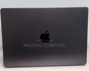 New Laptop Apple MacBook Pro 2025 M5 16GB Apple M5 SSD 1T