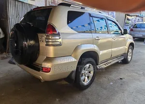 Toyota Land Cruiser Prado 2008 Gold