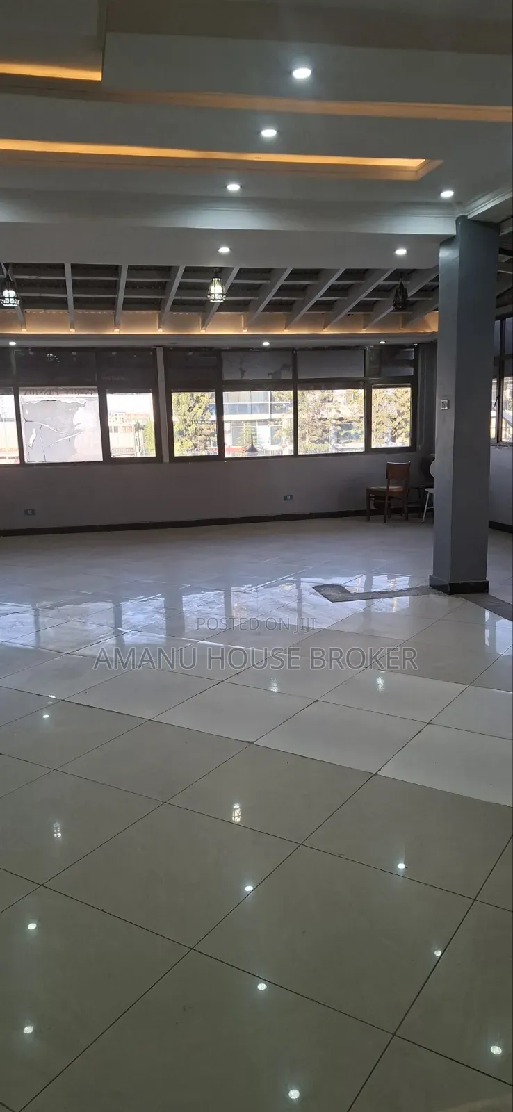ለከራይ የቀረበ ለባርና ሬስትራንት እና ለተለያዩ አገልግሎት የሚሆን
