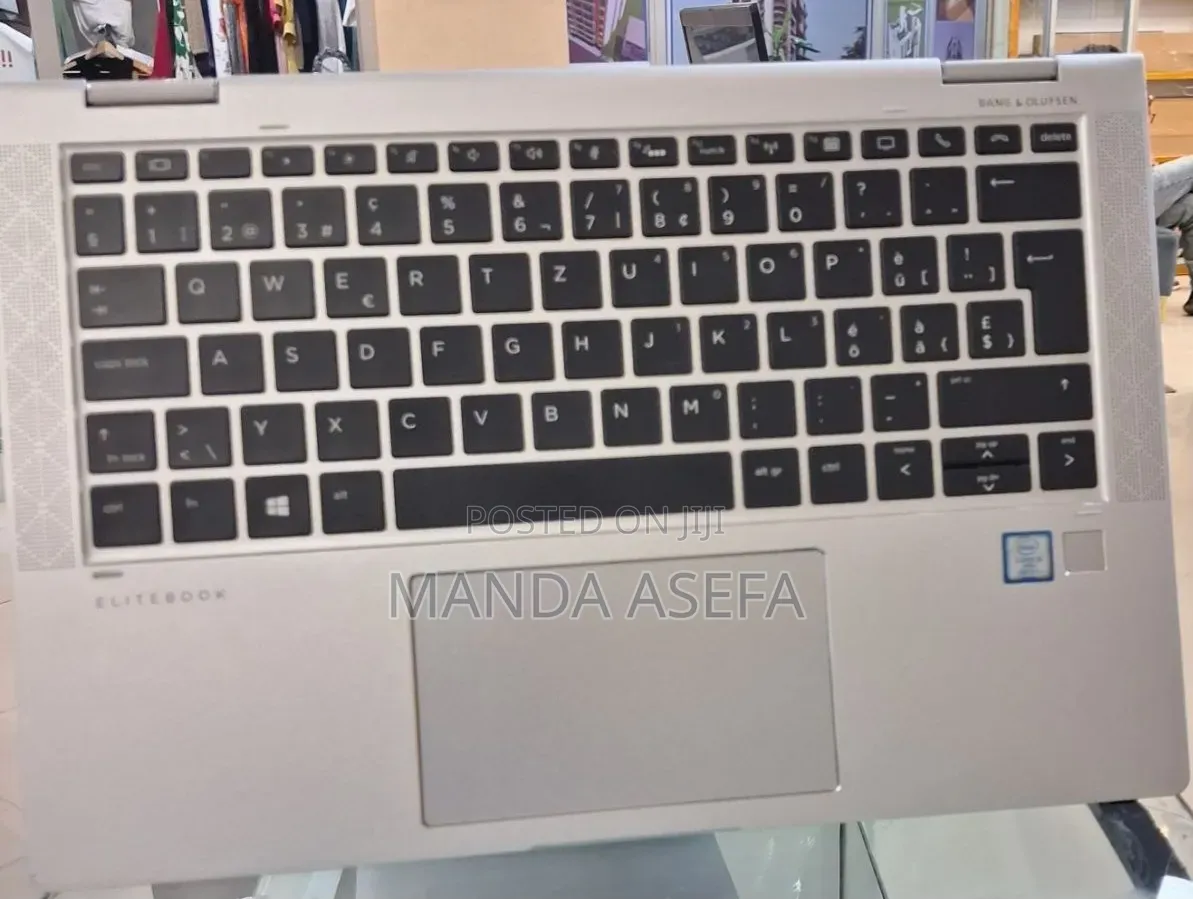 New Laptop HP EliteBook x360 1030 G4 16GB Intel Core i5 SSD 512GB
