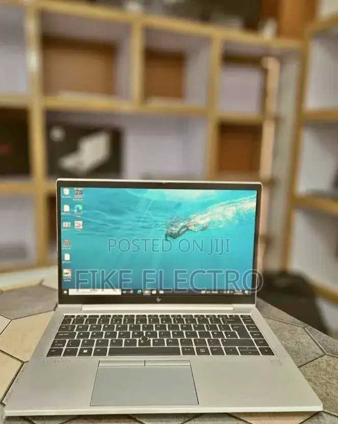New Laptop HP EliteBook 845 G8 16GB AMD Ryzen 5 SSD 512GB