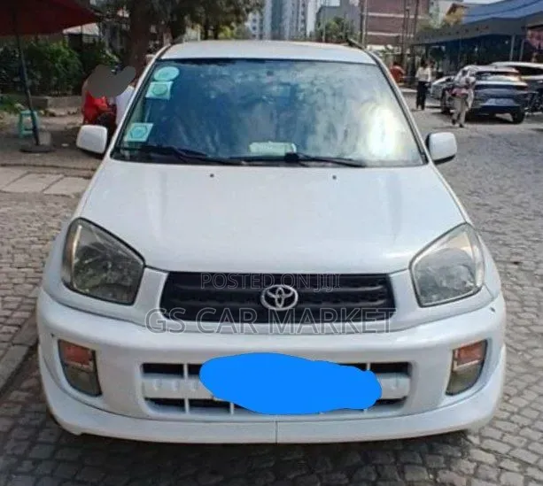 Toyota RAV4 2005 White