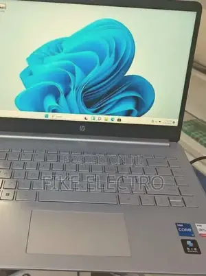 New Laptop HP Stream Notebook 8GB Intel Core i7 SSD 1T
