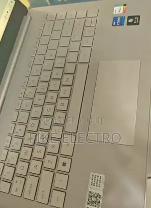 New Laptop HP Stream Notebook 8GB Intel Core i7 SSD 1T
