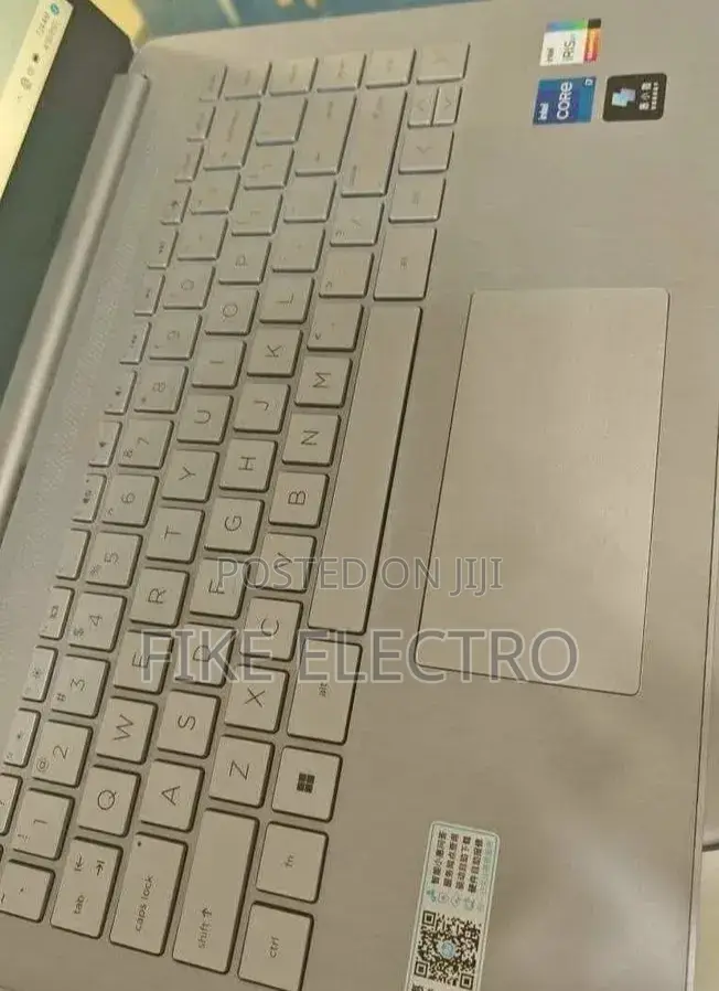 New Laptop HP Stream Notebook 8GB Intel Core i7 SSD 1T
