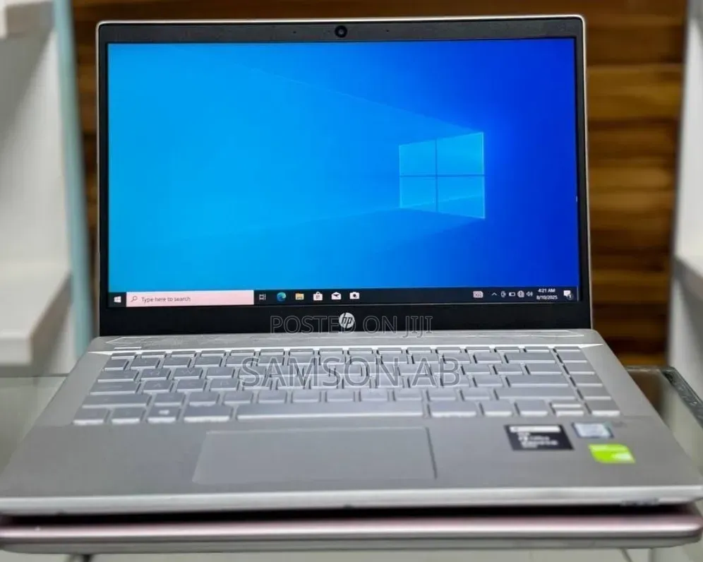 New Laptop HP Pavilion 14 16GB Intel Core i5 SSD 256GB