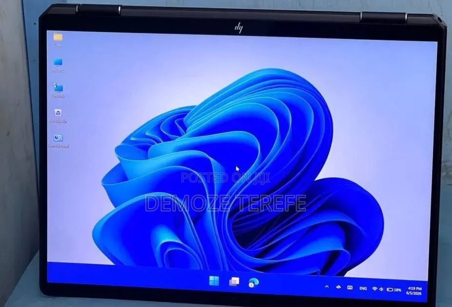 New Laptop HP Spectre 16GB Intel Core i7 SSD 1T
