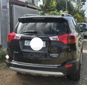 Toyota RAV4 2015