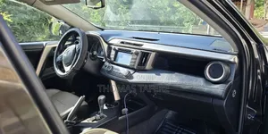 Toyota RAV4 2015