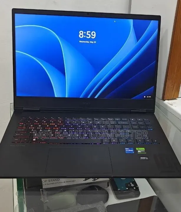New Laptop HP Omen 16 16GB Intel Core i7 SSD 1T