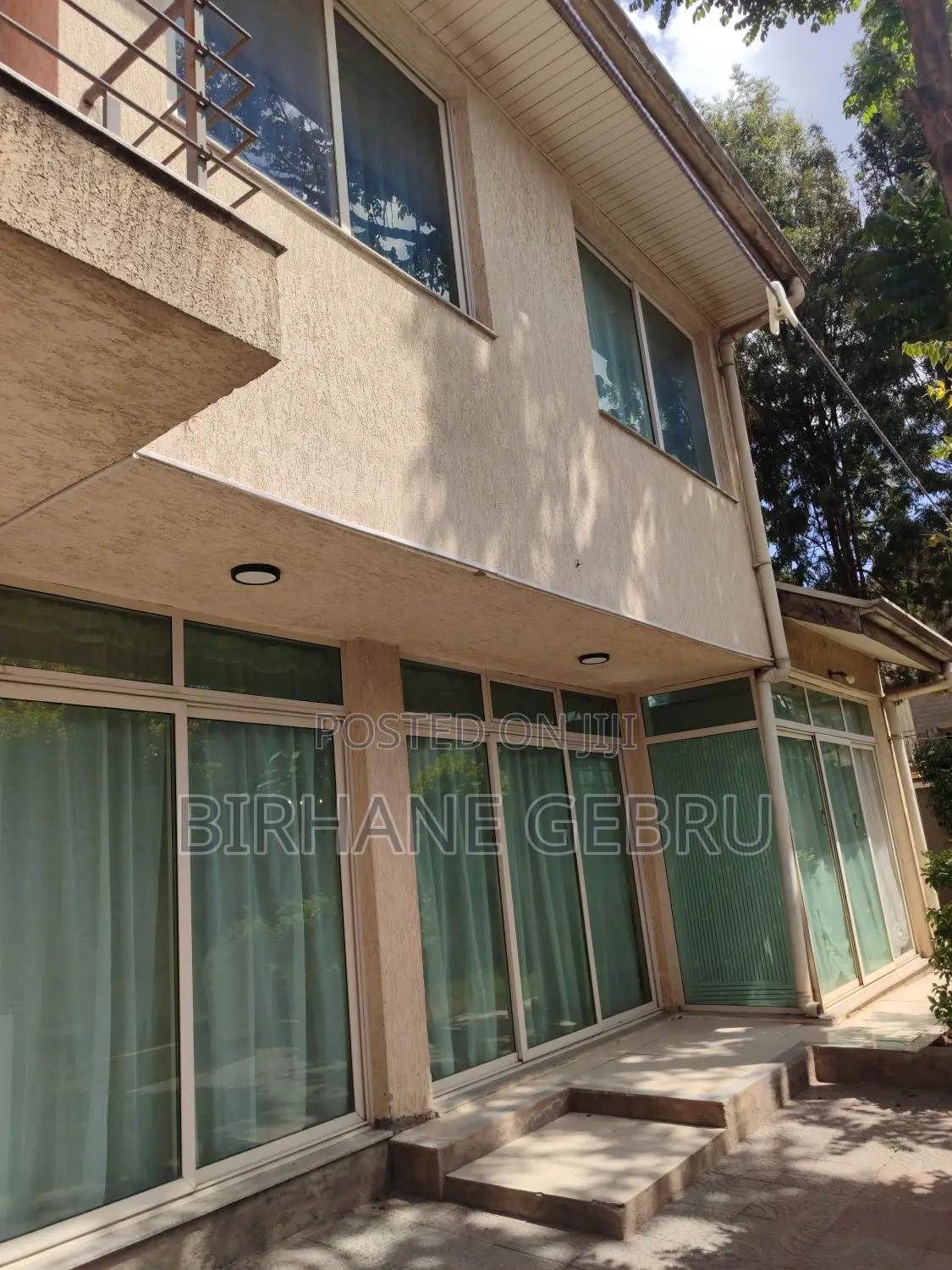 Furnished 6bdrm House in G+2 House, Bole for rent