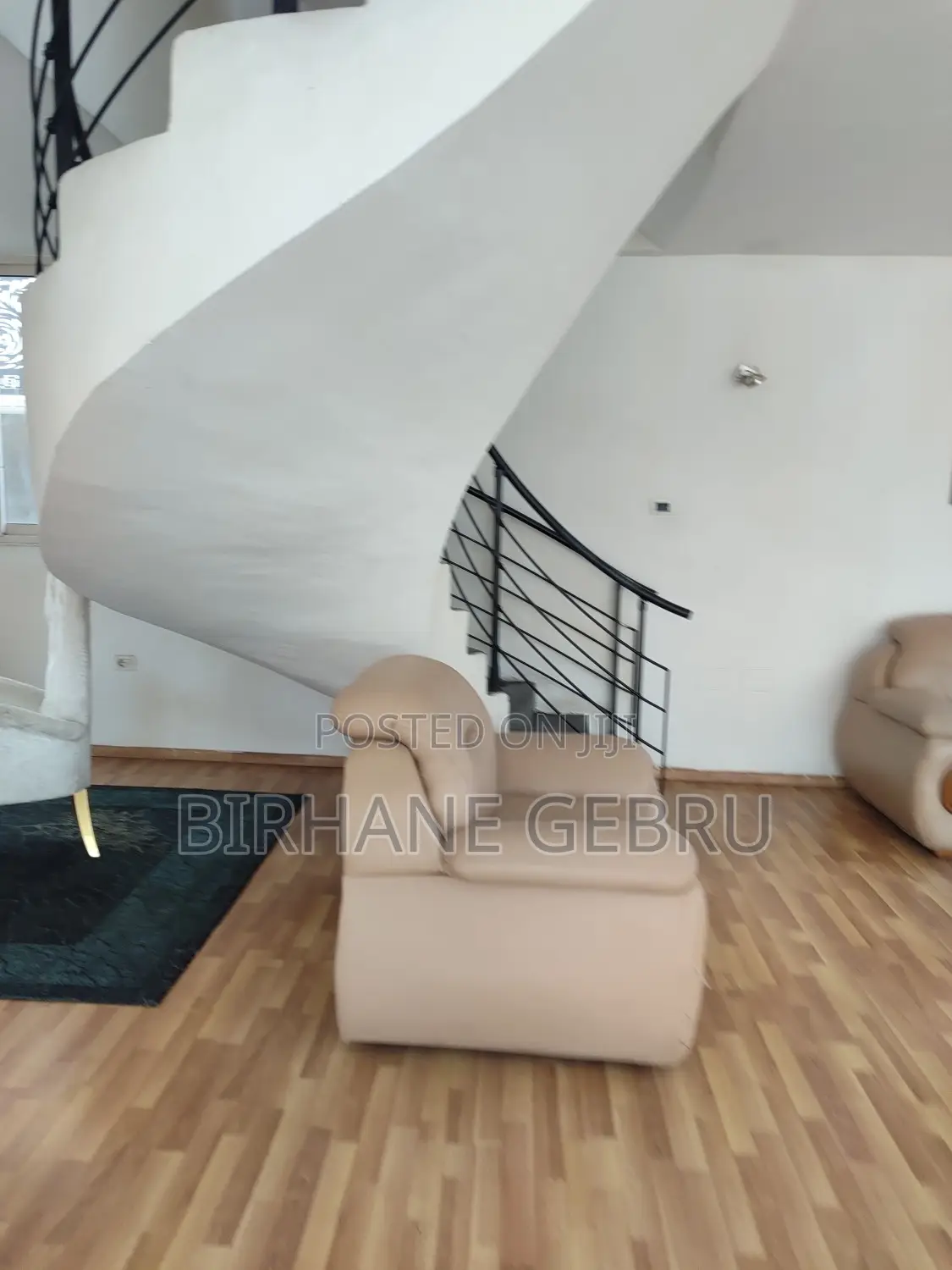 Furnished 6bdrm House in G+2 House, Bole for rent