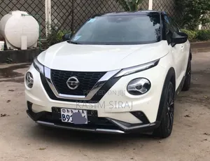 Nissan Juke 2021 White
