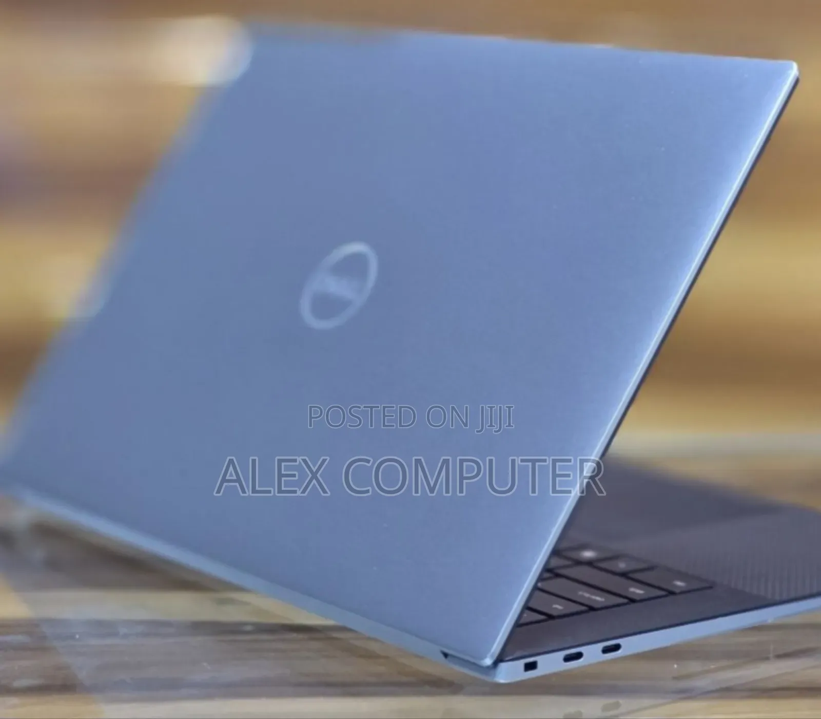 New Laptop Dell Precision 17 7720 16GB Intel Core i9 SSD 512GB