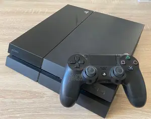 Playstation 4 Fat , Slim or Pro በአሪፍ ዋጋ እንገዛለን