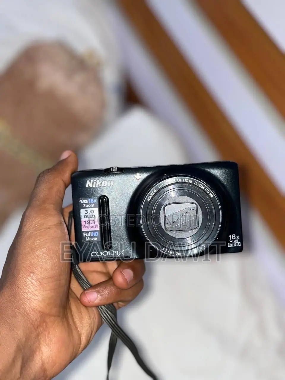 Nikon S9400 Digital Camera
