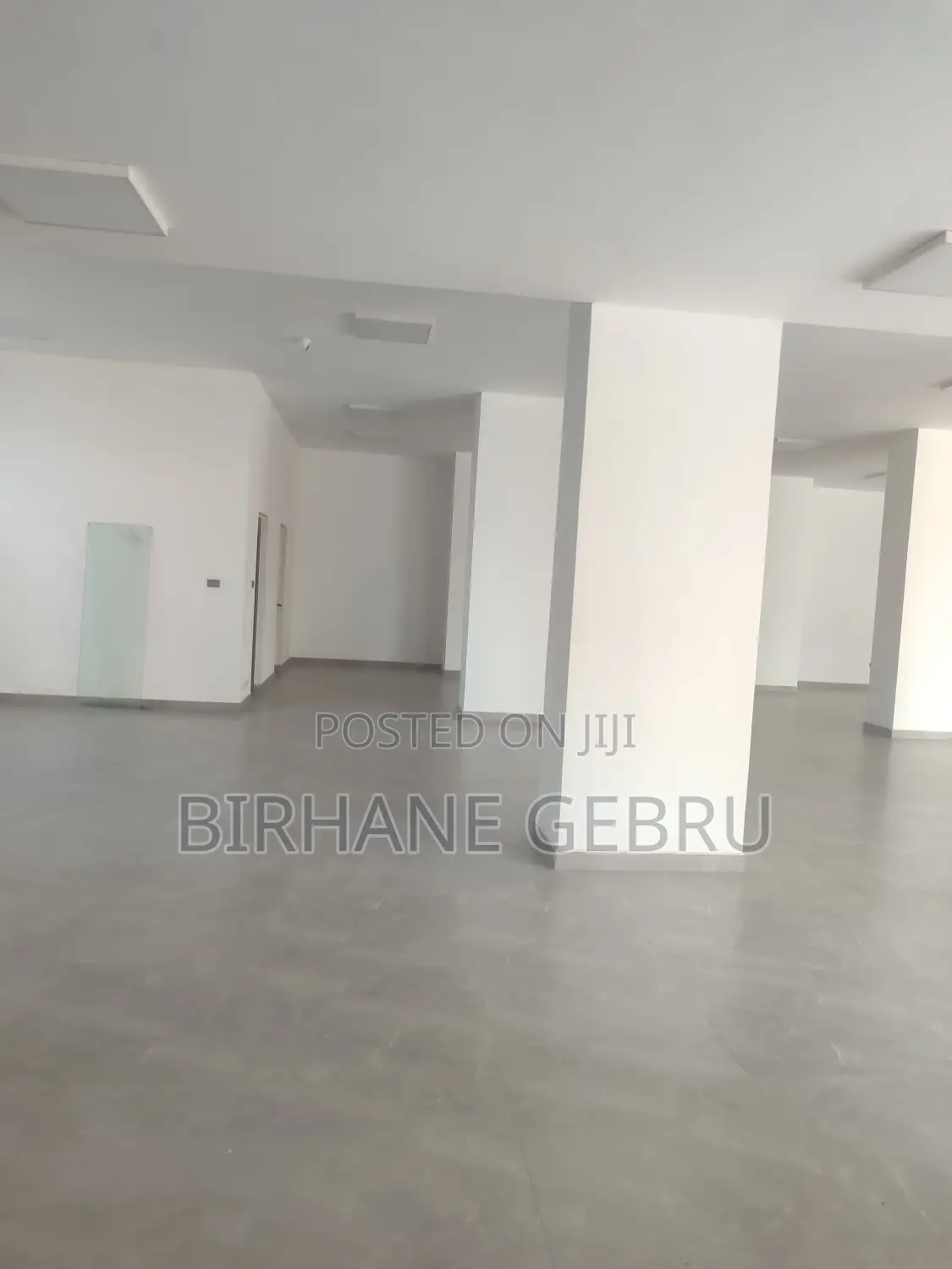 Space Luxury Rent for Salun Spa.Message and Other