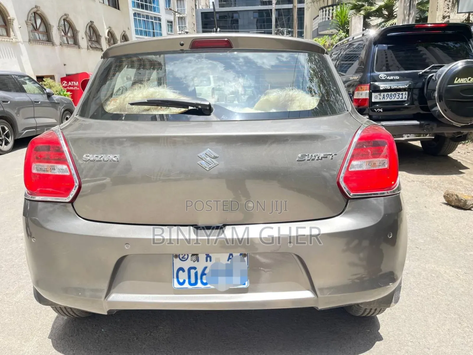 Suzuki Swift 2022 Gray