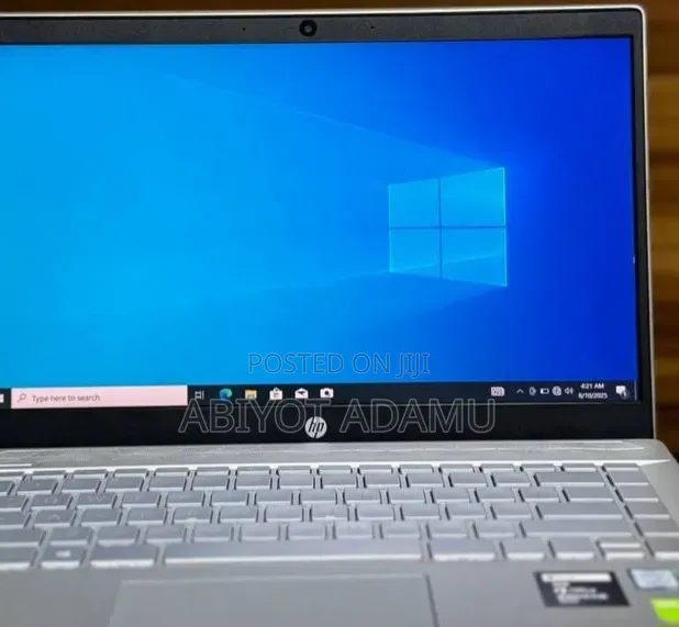 New Laptop HP 550 16GB Intel Core i5 SSD 256GB