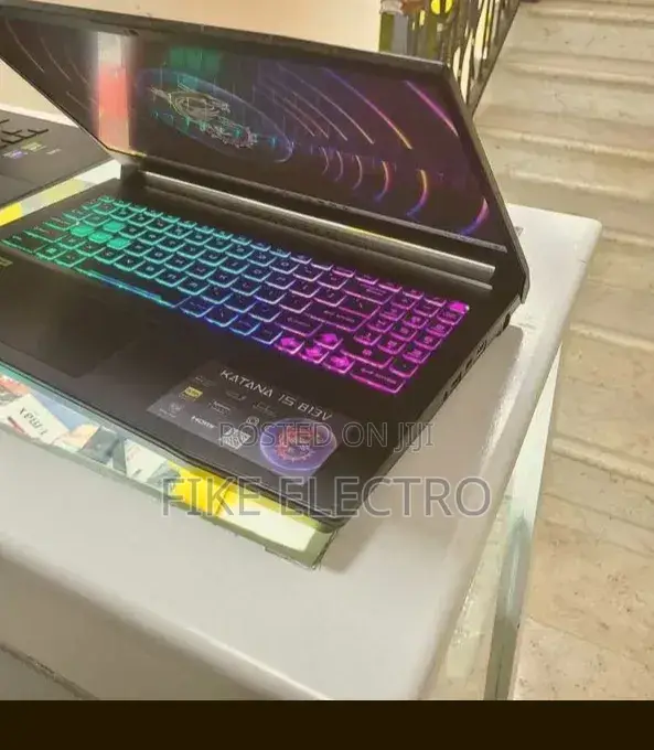 New Laptop MSI Katana 15 16GB Intel Core i7 SSD 1T