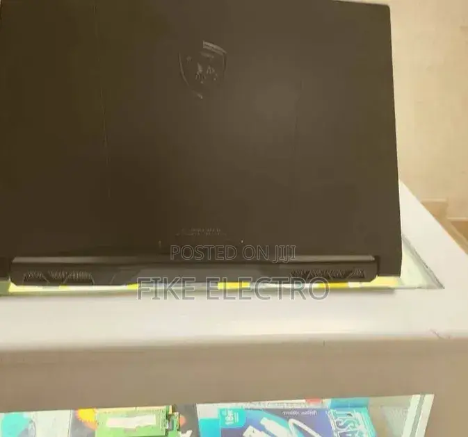 New Laptop MSI Katana 15 16GB Intel Core i7 SSD 1T