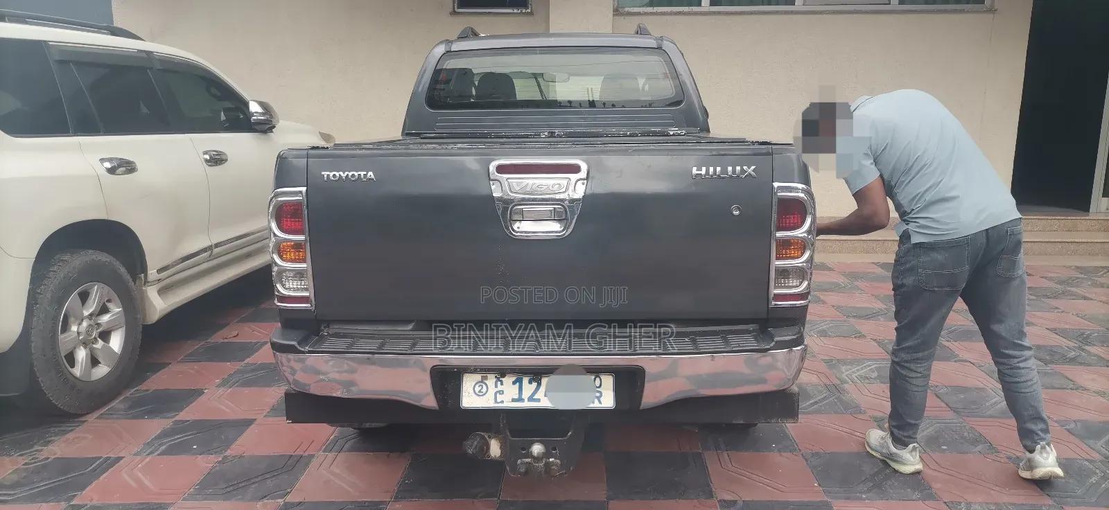 Toyota Hilux 2010 Gray