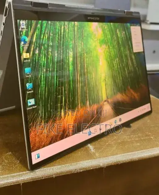 New Laptop Asus ZenBook Flip 14 UX461UA 16GB Intel Core i7 SSD 1T