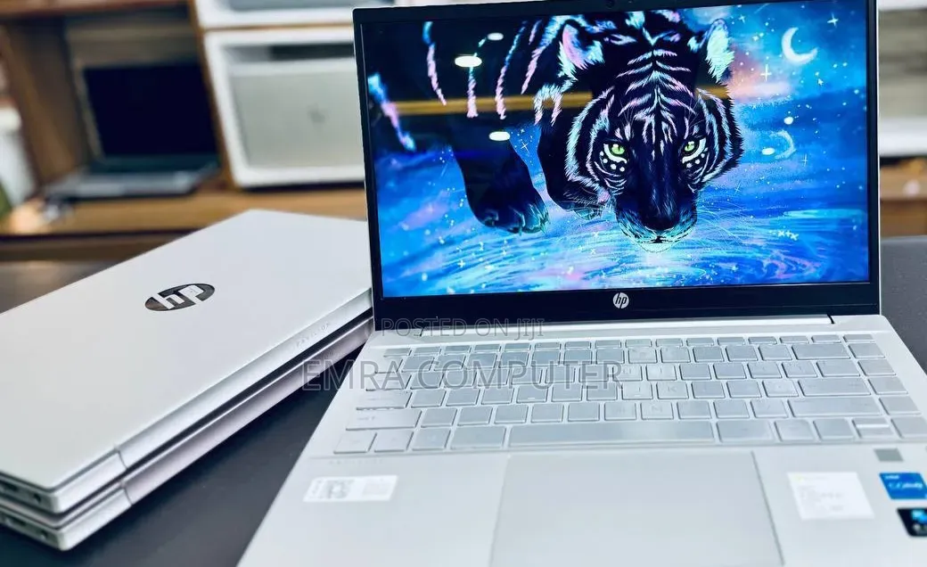 New Laptop HP Pavilion 14 16GB Intel Core i5 SSD 512GB