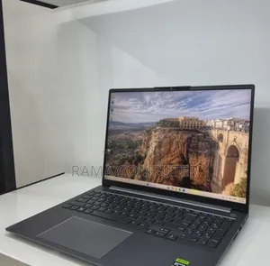 New Laptop Lenovo 32GB AMD Ryzen 7 SSD 1T