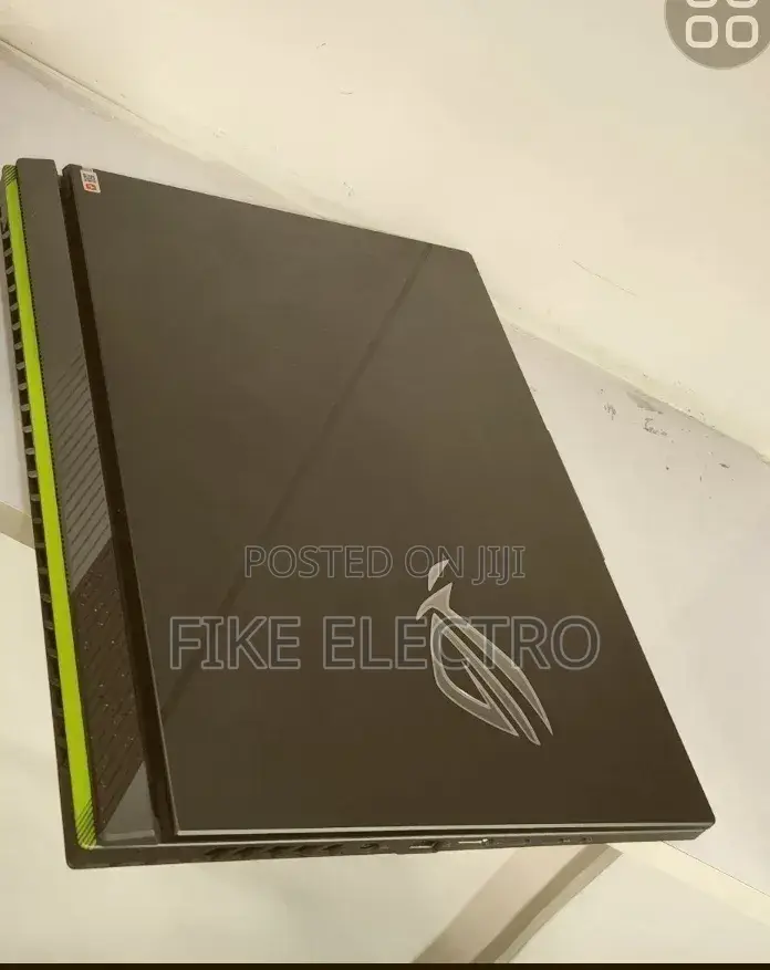 New Laptop Asus ROG Strix G16 G614 16GB Intel Core i9 SSD 1T