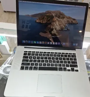 New Laptop Apple MacBook 16GB Intel Core i7 SSD 512GB